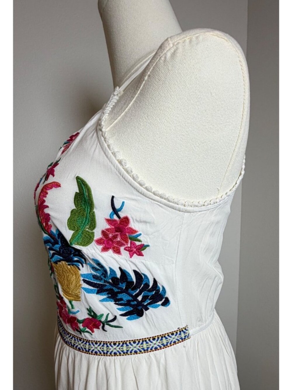 Solitaire Chic Floral Embroidered Sleeveless Maxi Dress Boho Tiered Halter Neck - Picture 7 of 14